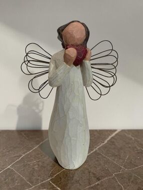 Demdaco Willow Tree Angel of the Heart